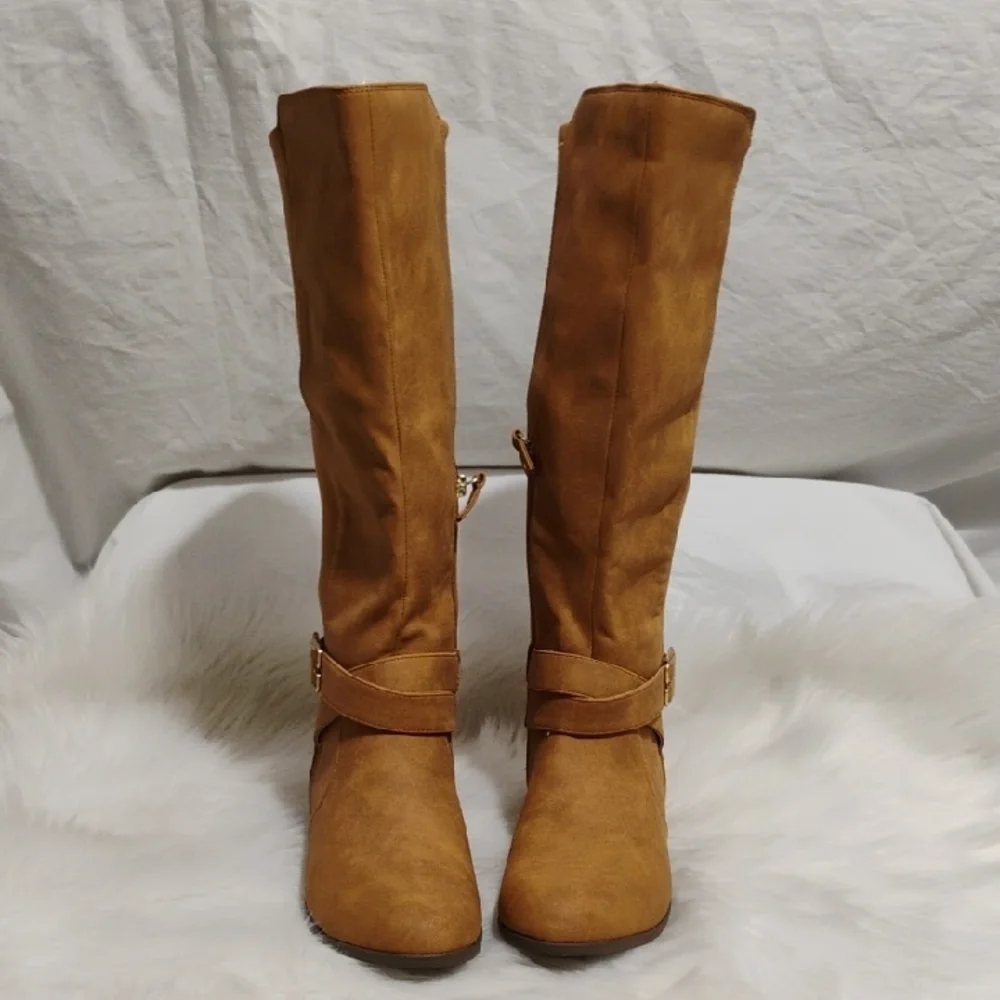 (#209) SALE! NWOT Dr. Scholls Stylish Tan Knee-High Boots Never Worn No Box